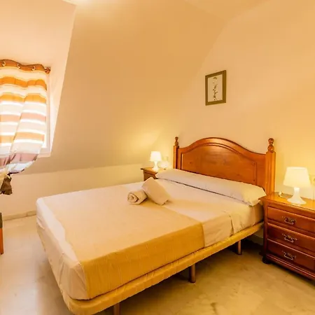 Bed and breakfast Cafe La Morena Fuengirola
