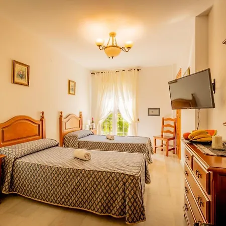 Cafe La Morena Couette-café Fuengirola